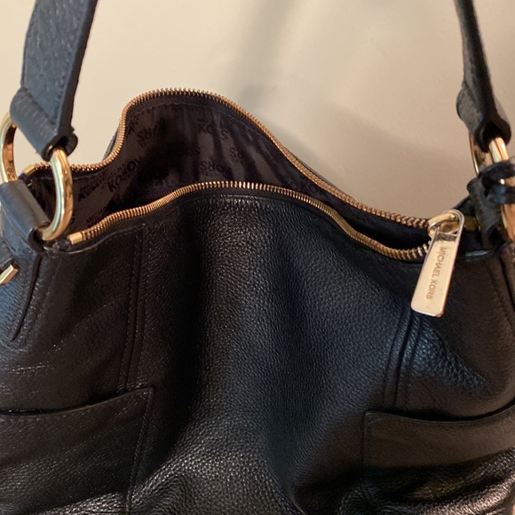 Michael Kors Black Pebbled Leather Large Crossbody Convertible Shoulder Bag - Picture 15 of 15